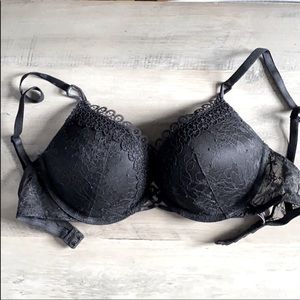 Victoria’s Secret Bombshell Bra